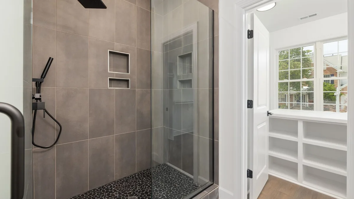 Curbless walk-in shower in a Fulshear, TX bathroom